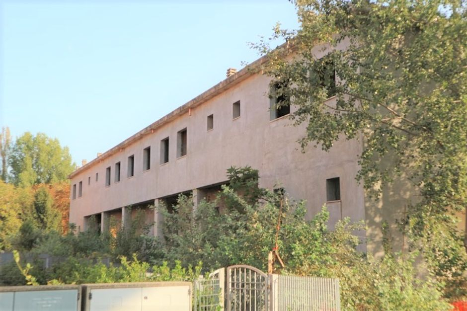 #2862 Complesso commerciale-direzionale grezzo in vendita - foto 4