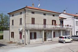 Ground floor apartment with private courtyard - Lot 3152 (Auction 3152)