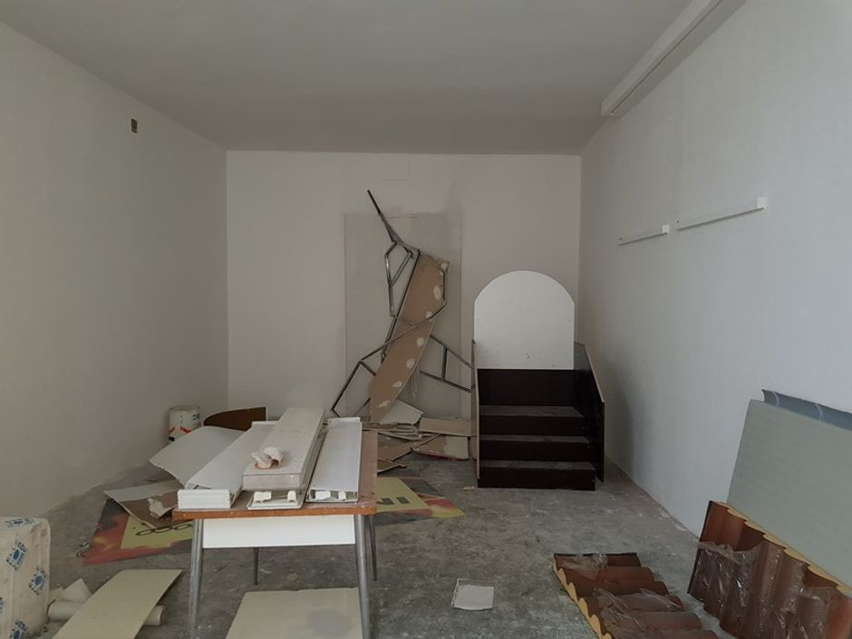 #3360 Ristorante e negozio con ampio piazzale in vendita - foto 9