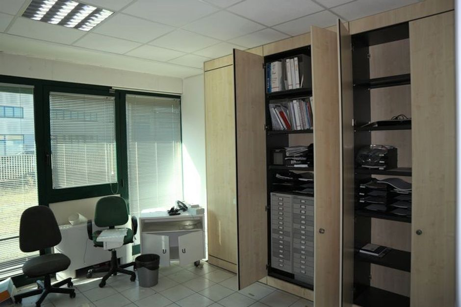 #3542 Porzione di capannone con laboratori e uffici in vendita - foto 3