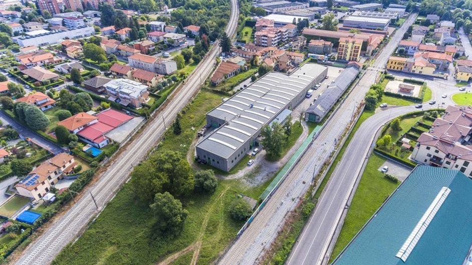 #3559 Capannone industriale con terreno edificabile in vendita - foto 8
