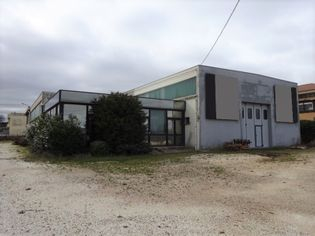 Capannoni artigianali in vendita