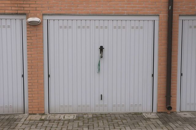 Garage in vendita