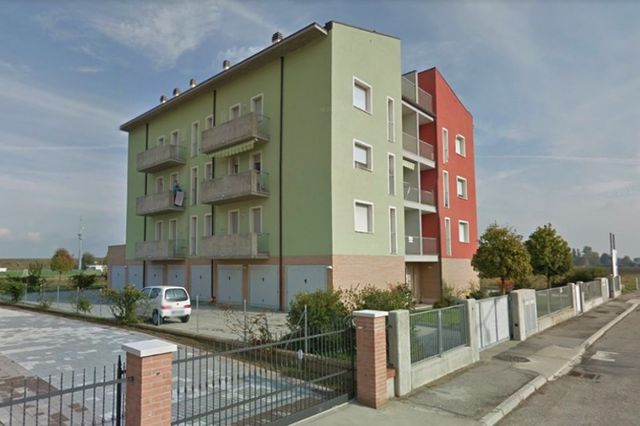 Garage in vendita
