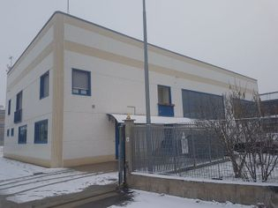 Capannoni artigianali in vendita