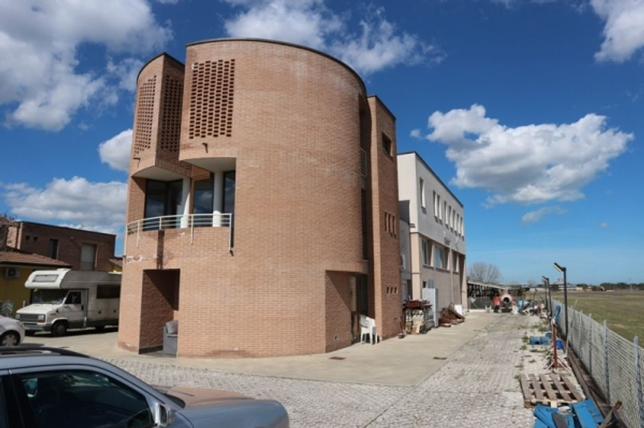 #3861 Capannone con uffici e abitazione in vendita - foto 11