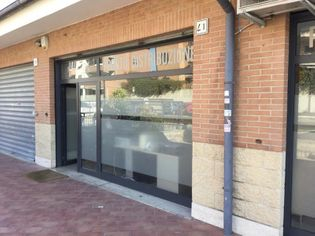 Immobili commerciali in vendita
