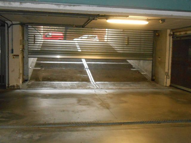 Posti auto in vendita