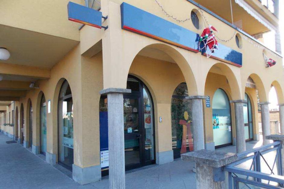 #4142 Negozio in complesso residenziale (sub 2) in vendita - foto 1