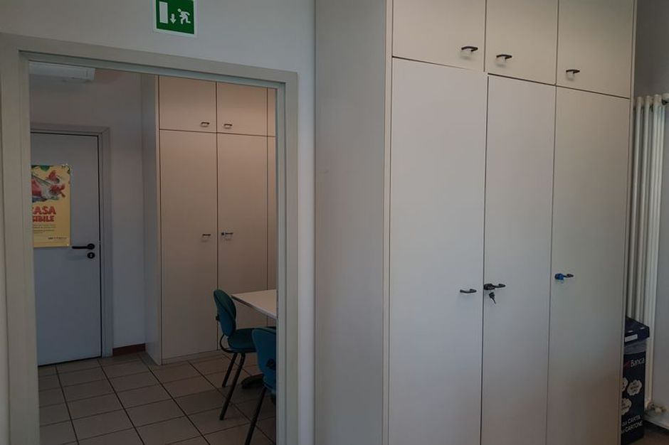 #4142 Negozio in complesso residenziale (sub 2) in vendita - foto 5