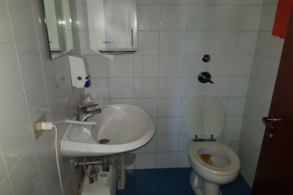 #4142 Negozio in complesso residenziale (sub 2) in vendita - foto 6