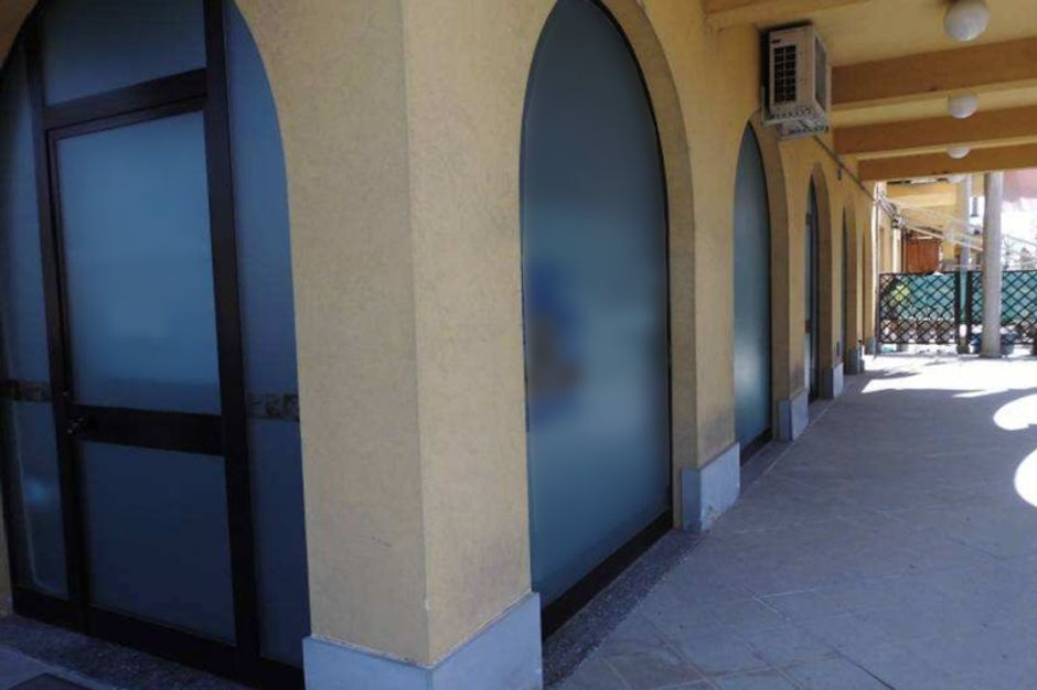 #4143 Negozio in complesso residenziale (sub 5) in vendita - foto 1