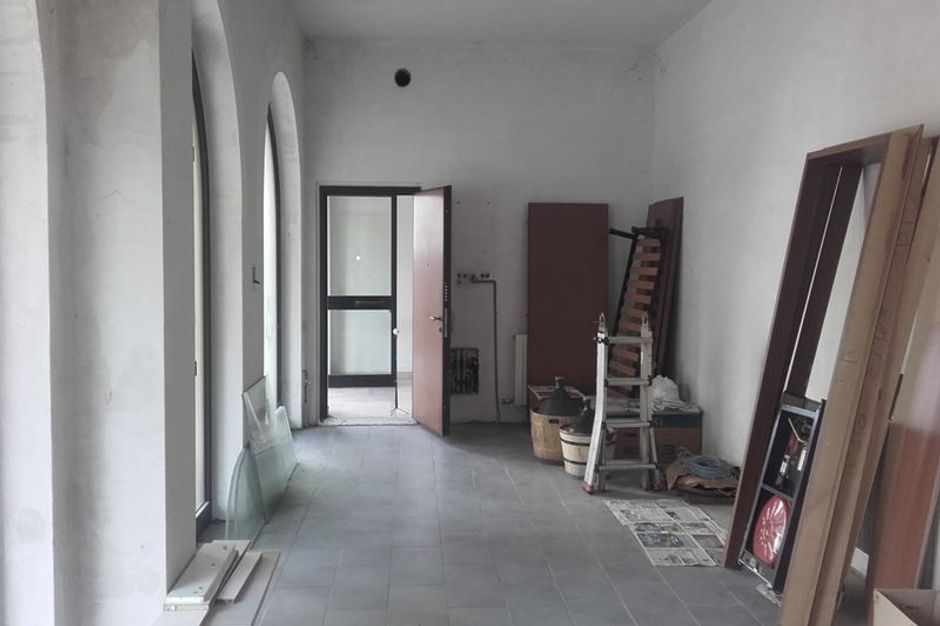 #4145 Negozio in complesso residenziale (sub 20) in vendita - foto 2