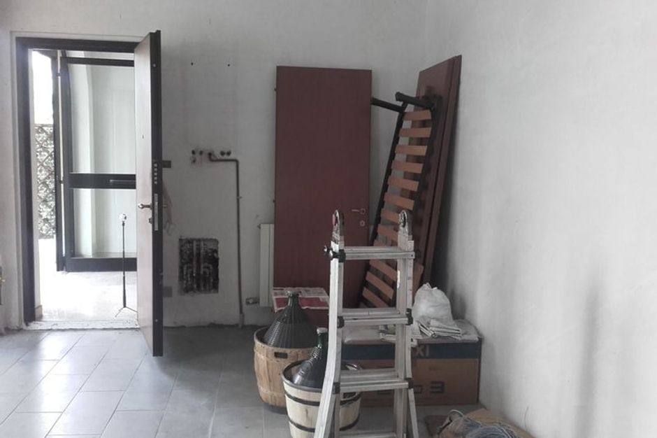 #4145 Negozio in complesso residenziale (sub 20) in vendita - foto 4