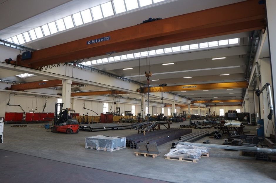 #4157 Fabbricato industriale con palazzina uffici in vendita - foto 3