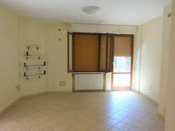 Office on the first floor - Lot 4711 (Auction 4711)