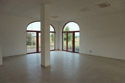 Shop with warehouse - Lote 4794 (Subasta 4794)