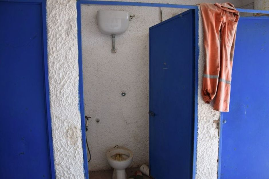 #4844 Sala di ritrovo con bar e servizi in vendita - foto 10