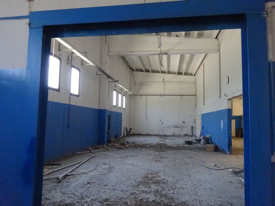 #4847 Capannone con palazzina uffici e corte in vendita - foto 4