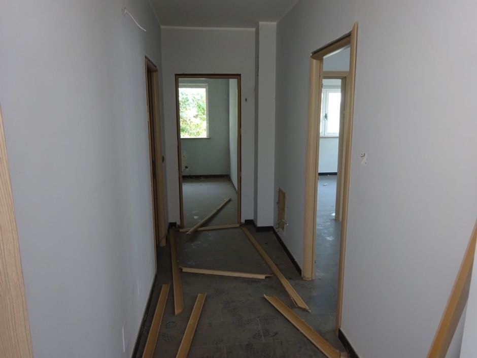 #4847 Capannone con palazzina uffici e corte in vendita - foto 6