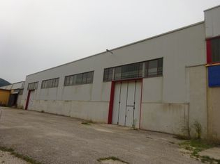 Capannoni artigianali in vendita