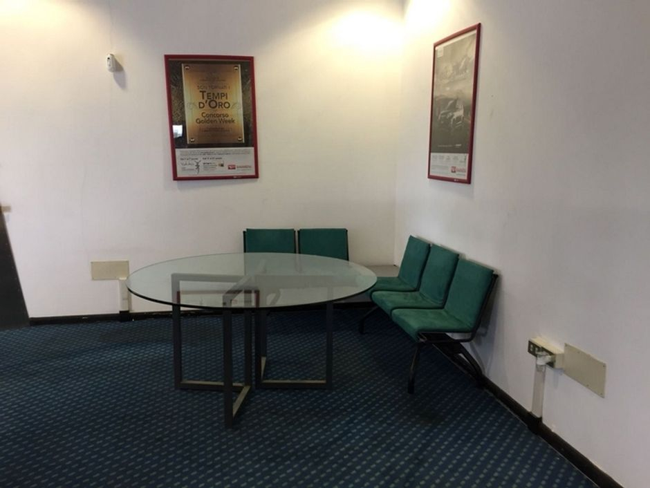 #4973 Capannone con showroom officina e appartamento in vendita - foto 8