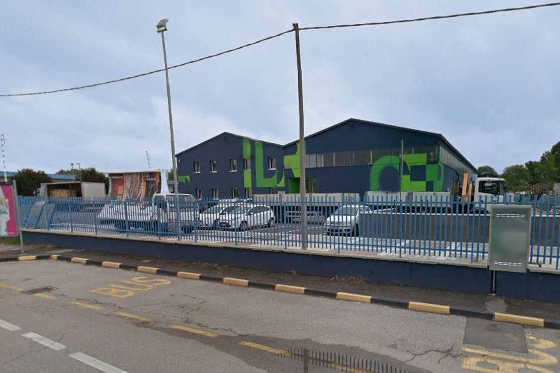 Subastas Inmobiliarias Productivo 5021 Almac n Industrial Con Tienda Real Estate Discount