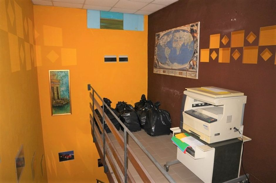 #5048 Capannone commerciale con officina e showroom in vendita - foto 6