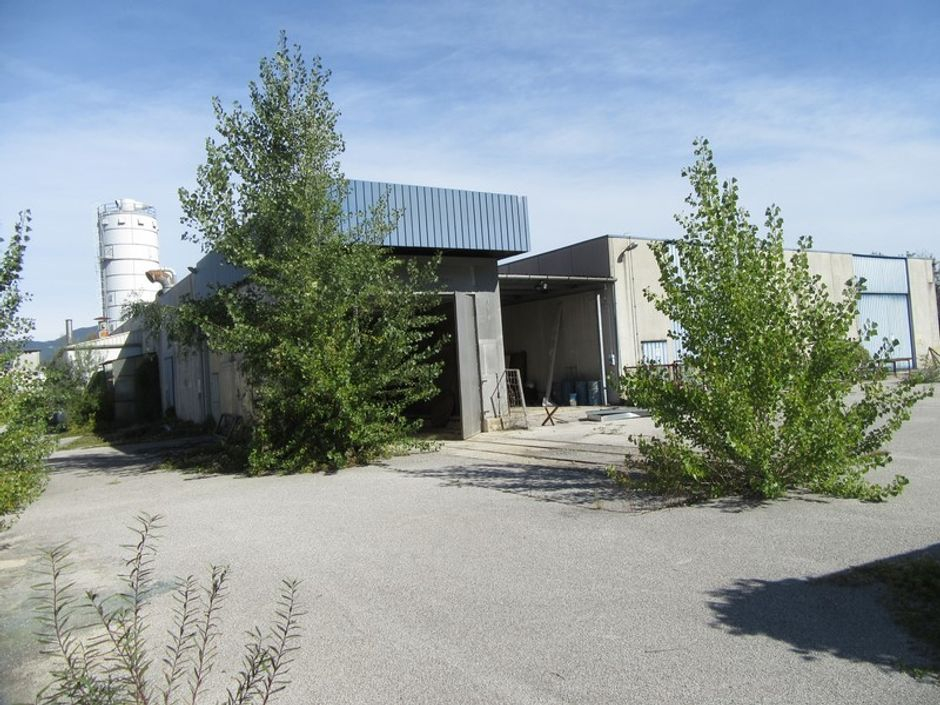 #5083 Stabilimento industriale con area di pertinenza in vendita - foto 7