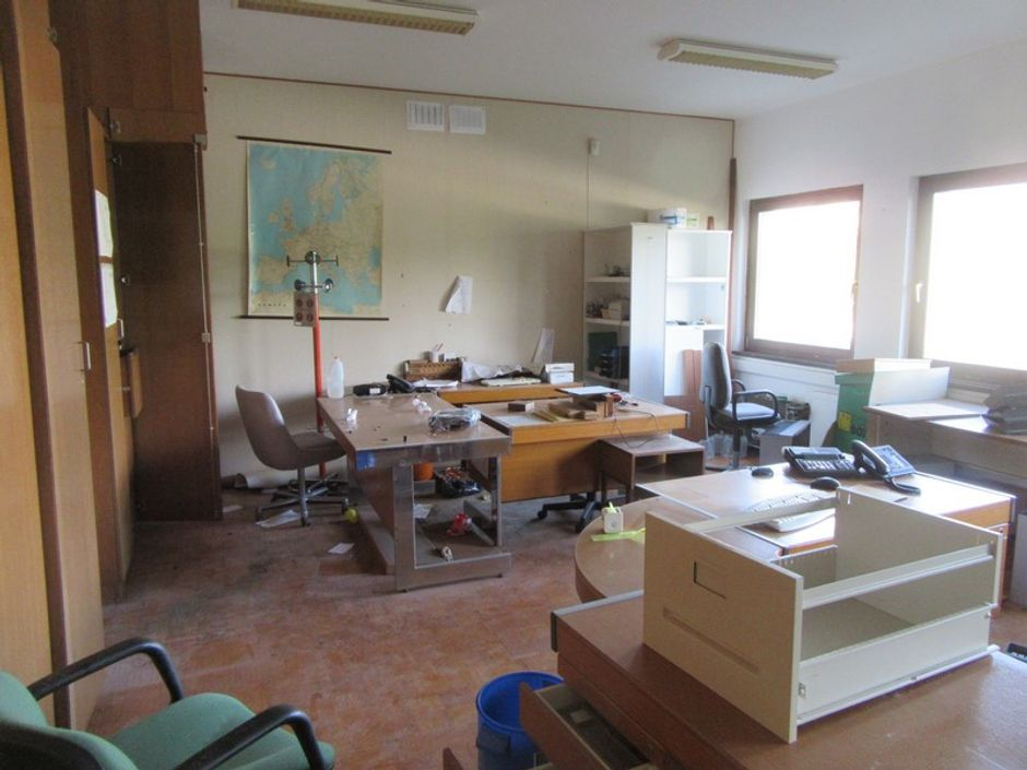 #5083 Stabilimento industriale con area di pertinenza in vendita - foto 13