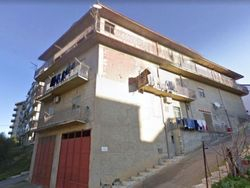 First floor apartment - Lot 5241 (Auction 5241)