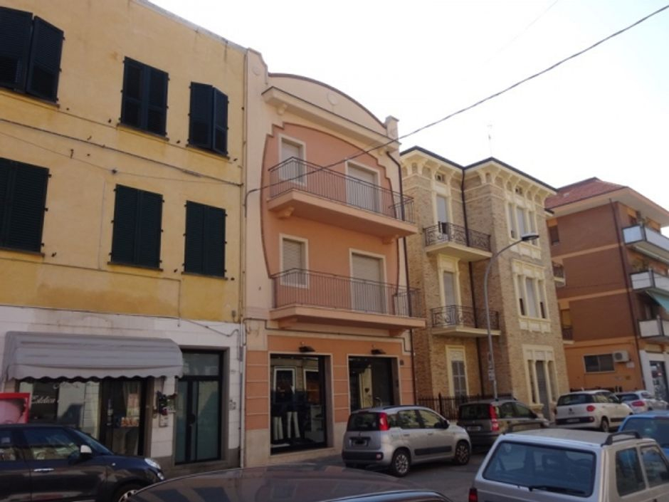 #5339 Negozio al piano terra in vendita - foto 7