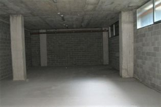 Capannoni artigianali in vendita