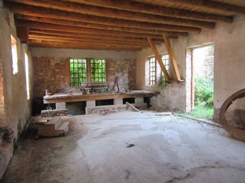 #5504 Fabbricato in costruzione con destinazione commerciale in vendita - foto 2