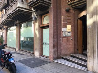 Immobili commerciali in vendita