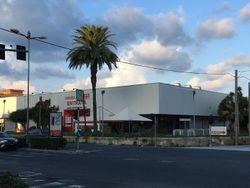 Commercial building with garage - Lote 5678 (Subasta 5678)
