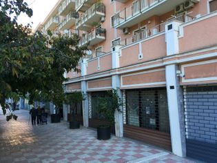 Immobili commerciali in vendita