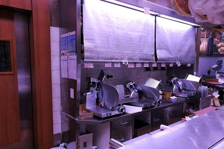 #5736 Cessione azienda dedita al commercio di prodotti alimentari in vendita - foto 6