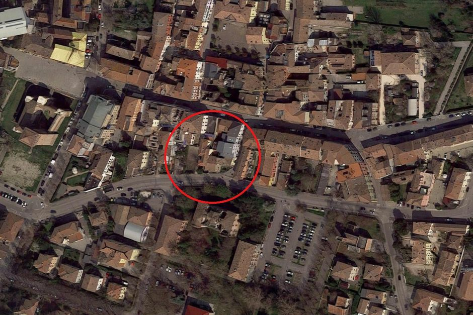#5782 Magazzini su due livelli in vendita - foto 2