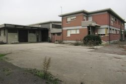 Capannone con palazzina uffici e piazzale - Lotto 5823 (Asta 5823)