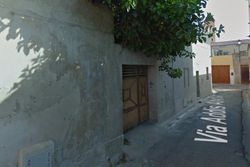 Single family house on two levels with court - Lot 5842 (Auction 5842)