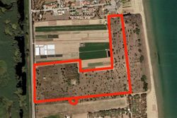 Uncultivated agricultural land near the sea - Lote 5948 (Subasta 5948)