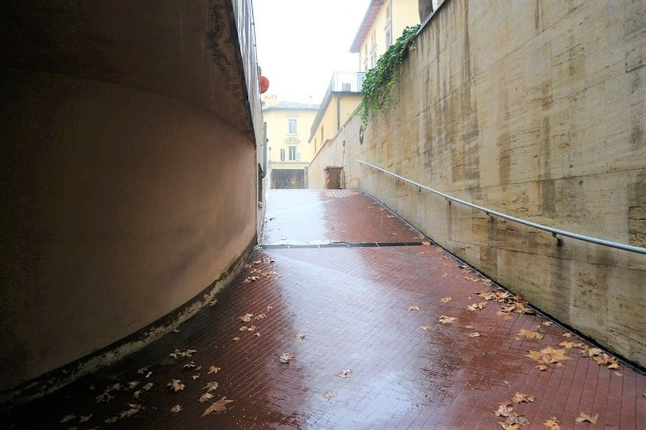 #6111 Negozio con sotto-negozio e cantina in vendita - foto 12