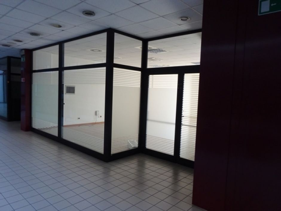 #6362 Negozio in complesso commerciale in vendita - foto 5