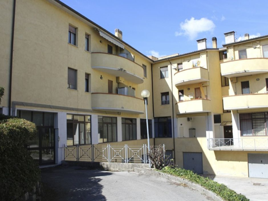 #637 Magazzino al piano sottostrada in vendita - foto 8