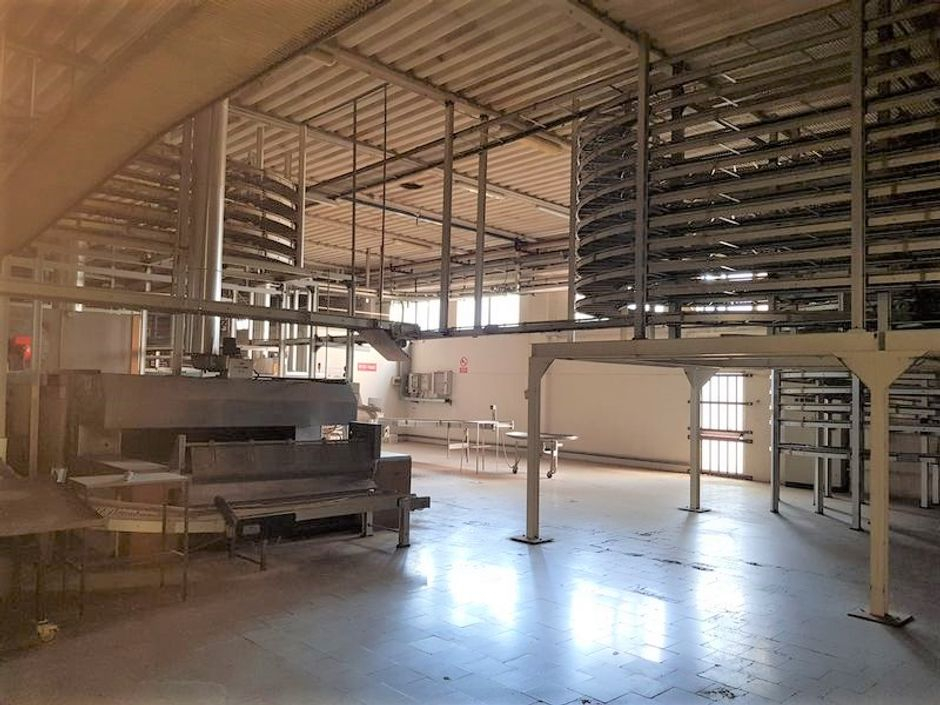 #6372 Opificio industriale con impianti e attrezzature in vendita - foto 2