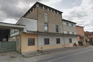 Capannoni artigianali in vendita
