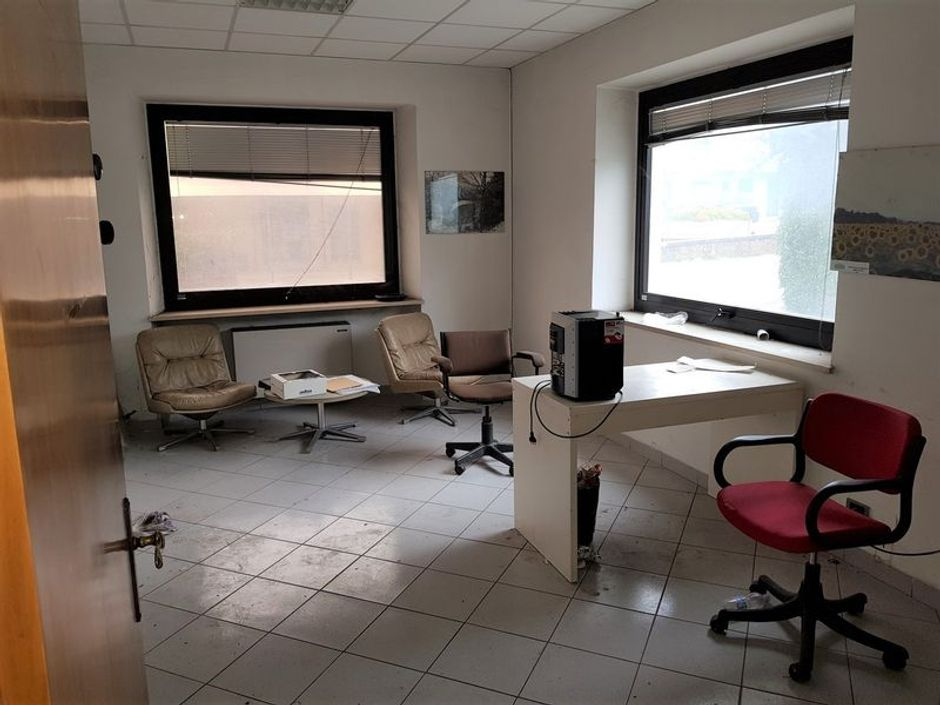 #6373 Opificio industriale con impianti e attrezzature in vendita - foto 6