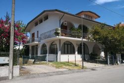 Portion of a building used as a kindergarten - Lot 6430 (Auction 6430)