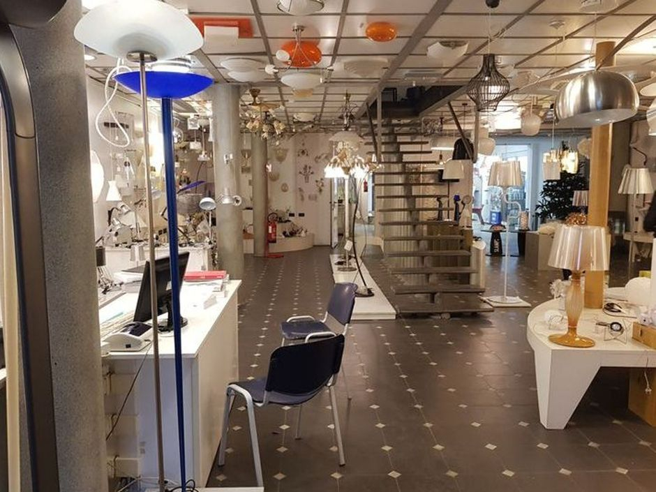 #6521 Capannone artigianale con showroom in vendita - foto 10